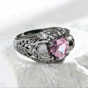 Skull Design Pink Heart Zircon Black Ring